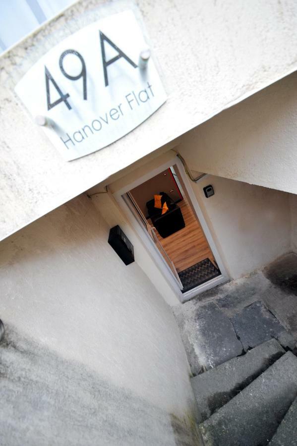 Stone'S Throw City Centre - Tv In Every Bedroom! Swansea Exterior foto